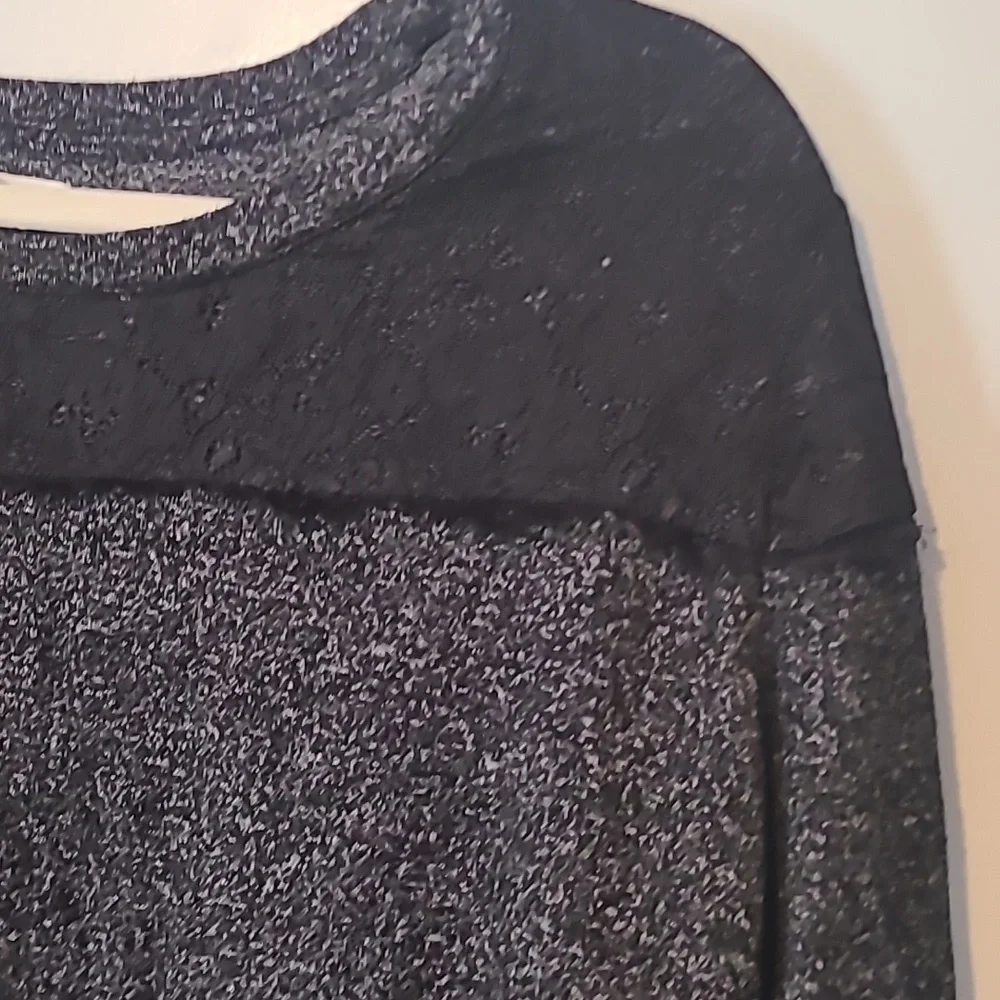 Stylish Black Green Lace Plaid Top Maurices Size XXL Lightweight Long Sleeves - Picture 2 of 8